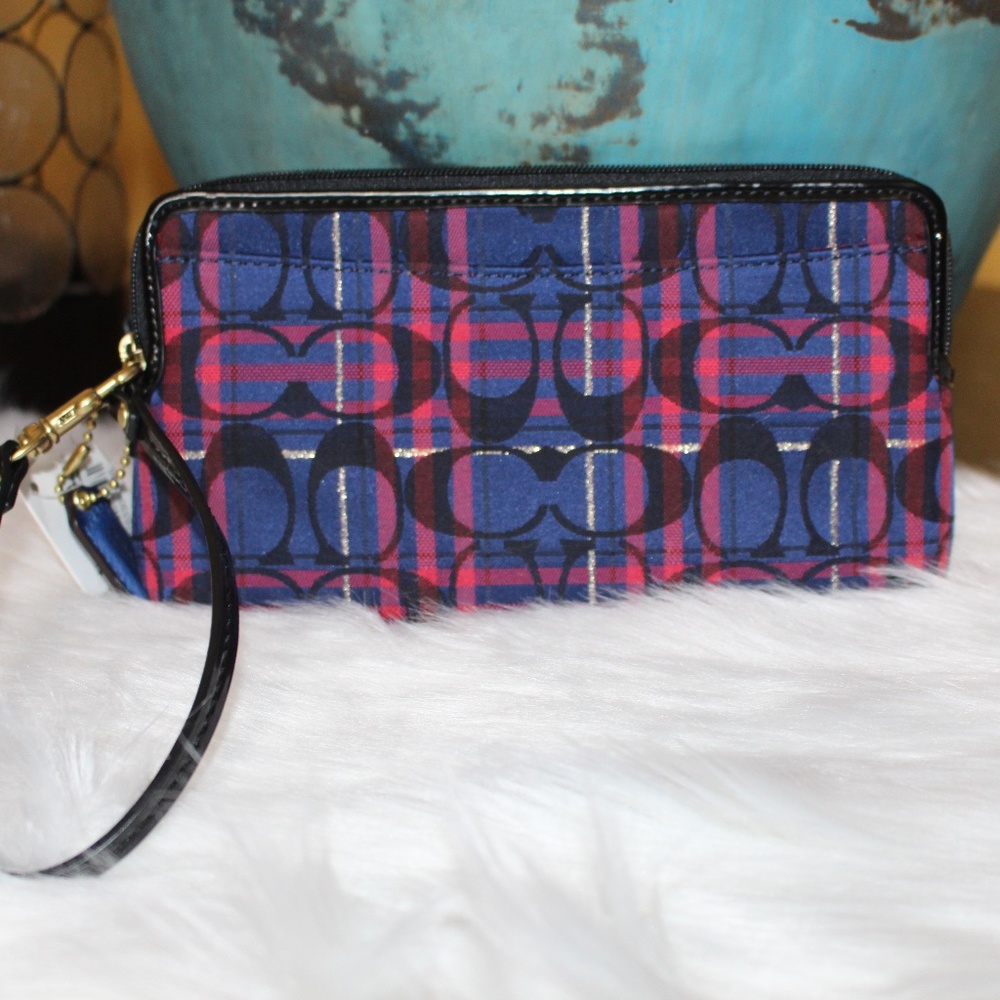 Coach, Poppy Tartan Double zip plaid wristlet - Picture 2 of 16